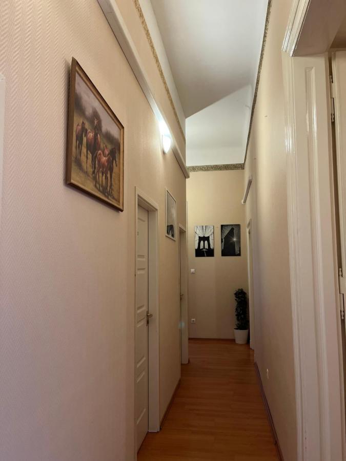 Good Luck Apartment Budapest Ngoại thất bức ảnh