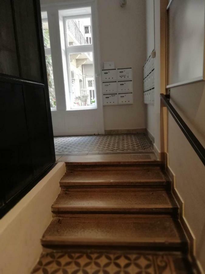 Good Luck Apartment Budapest Ngoại thất bức ảnh